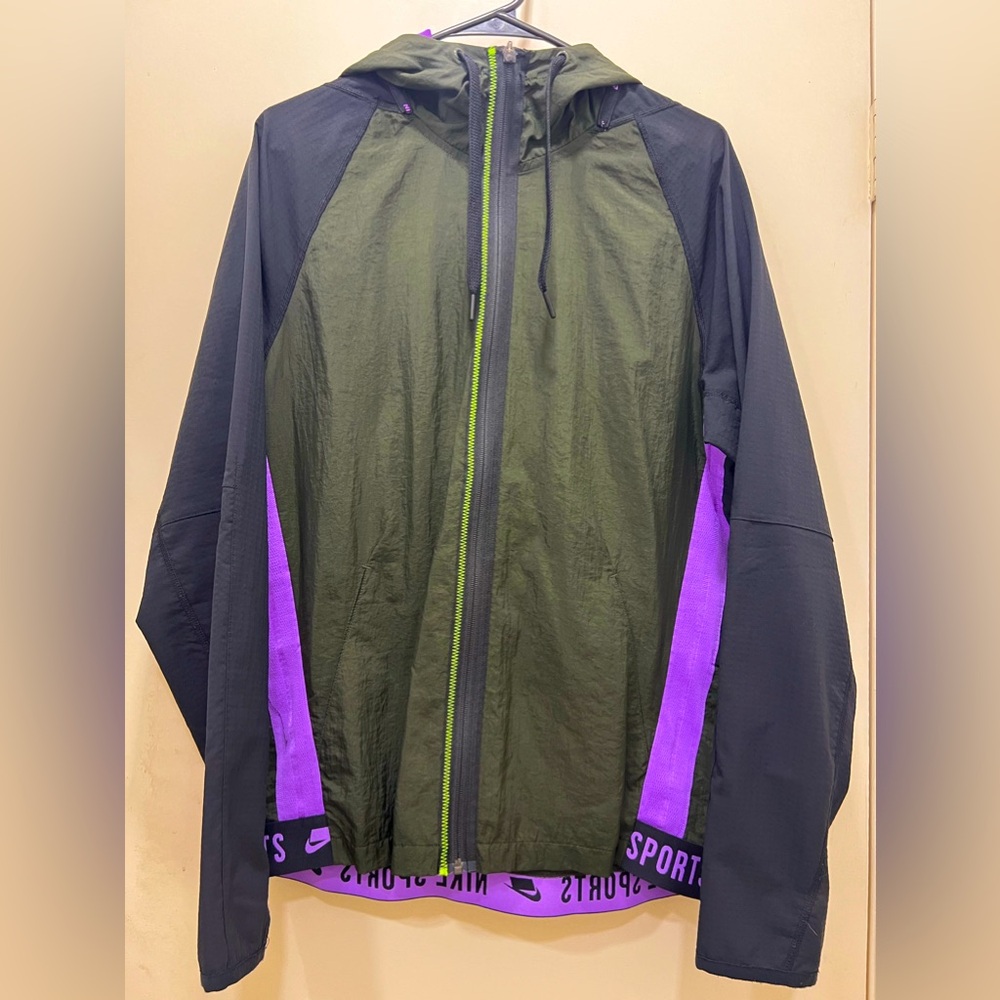 Nike Flex Sport Clash Full Zip Training Jacket; in multicolor size medium